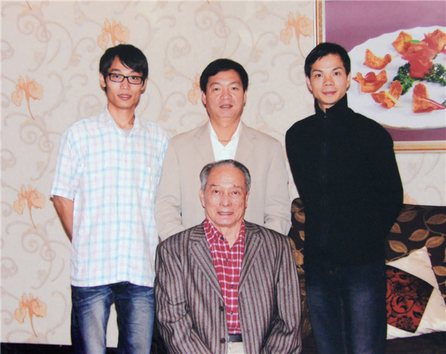 陳卓林與師傅羅家寶、師弟李江林、劉建科合影